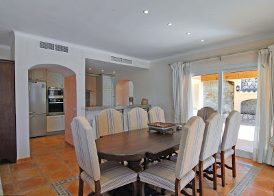 angelina-jolie-brad-pitt-home
